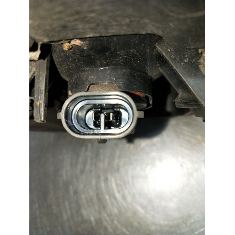 Recambio de faro antiniebla derecho para kia sportage ii (je_, km_) 2.0 crdi referencia OEM IAM   