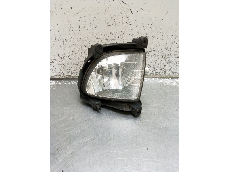 Recambio de faro antiniebla izquierdo para kia sportage ii (je_, km_) 2.0 crdi referencia OEM IAM   
