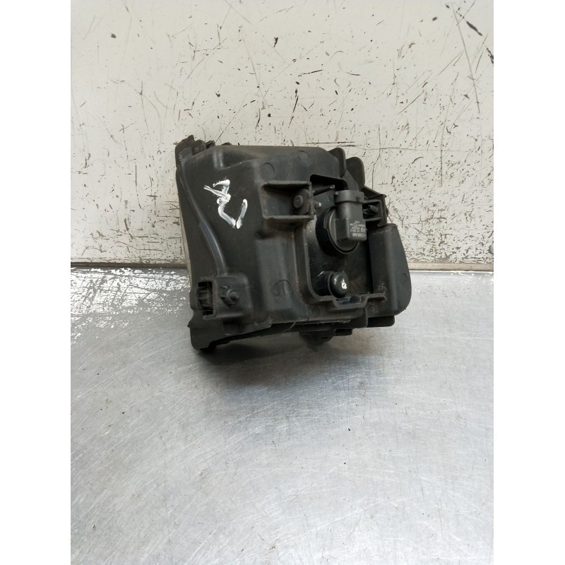 Recambio de faro antiniebla izquierdo para kia sportage ii (je_, km_) 2.0 crdi referencia OEM IAM   