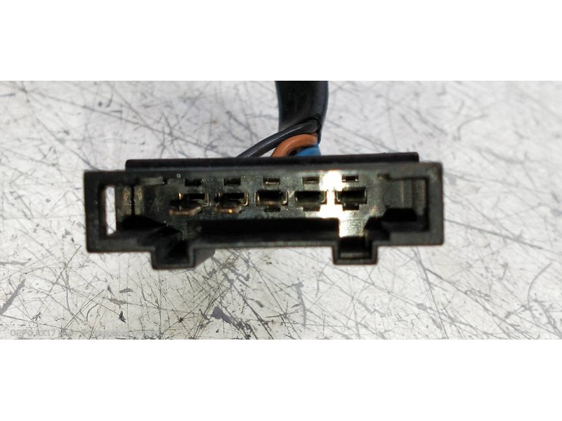 Recambio de retrovisor izquierdo para volkswagen golf iii berlina (1h1) gt referencia OEM IAM   