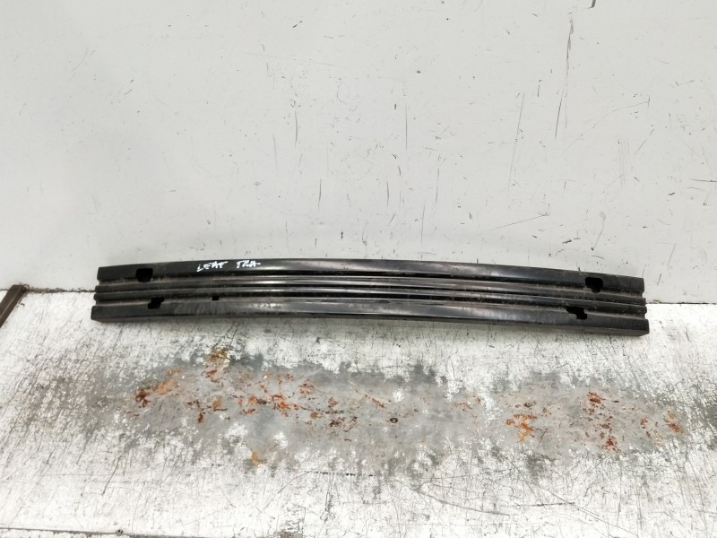 Recambio de refuerzo paragolpes trasero para nissan leaf (ze1) electric referencia OEM IAM   