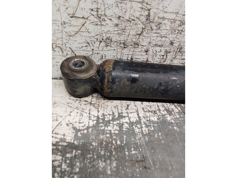 Recambio de amortiguador trasero izquierdo para ford focus ii (da_, hcp, dp) 1.6 referencia OEM IAM E2000504  