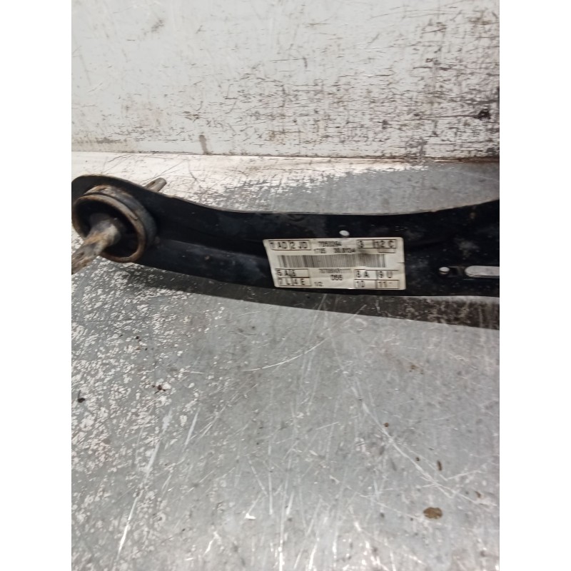 Recambio de mangueta trasera derecha para ford focus ii (da_, hcp, dp) 1.6 referencia OEM IAM 7D53394  