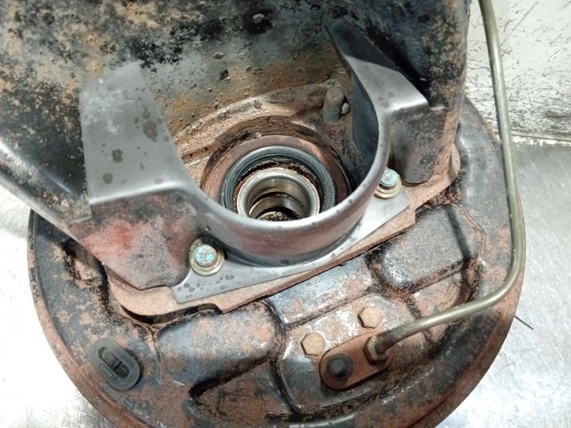 Recambio de mangueta trasera izquierda para ford sierra i hatchback (gbc) 2.0 referencia OEM IAM   