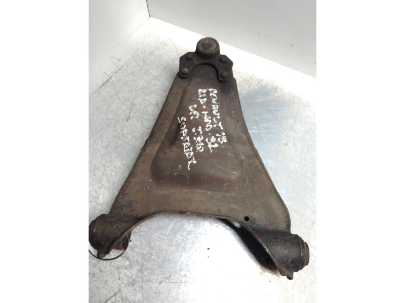 Recambio de brazo suspension inferior delantero izquierdo para renault 18 gtd referencia OEM IAM   