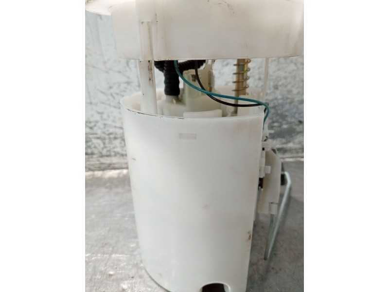 Recambio de bomba combustible para citroën xsara break (n2) 1.6 16v referencia OEM IAM 228222811  