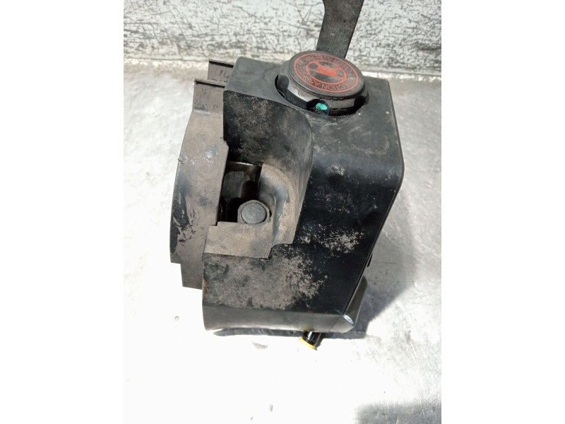 Recambio de bomba direccion para citroën xsara break (n2) 1.6 16v referencia OEM IAM 9636425980 26082231QC 