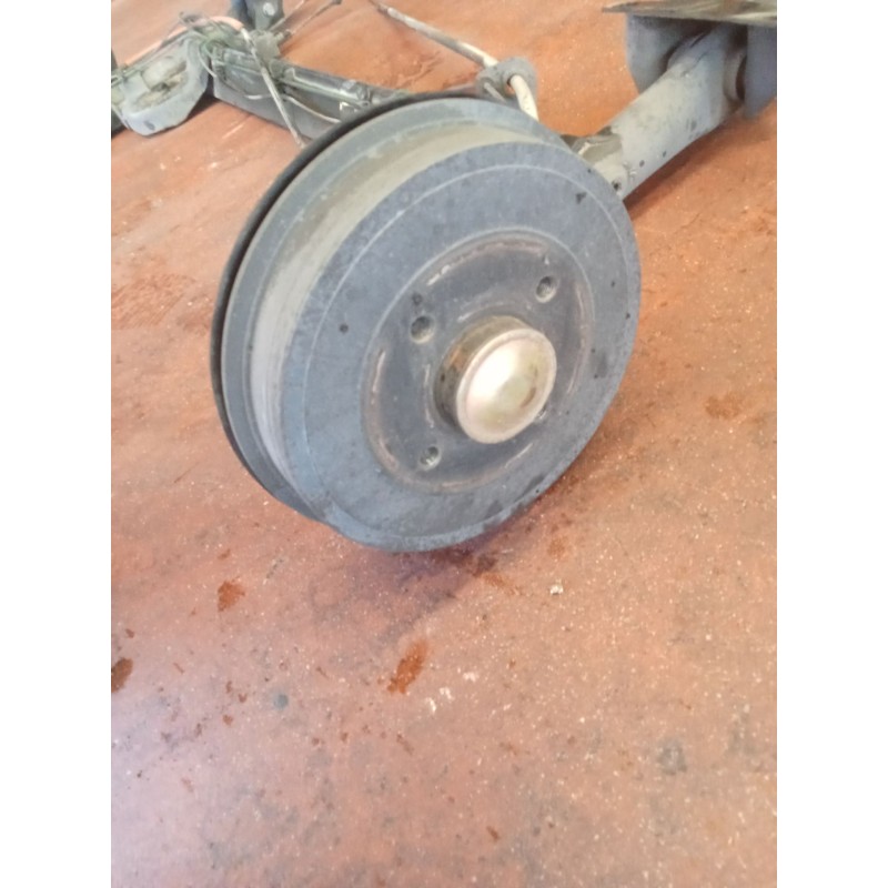 Recambio de puente trasero para renault clio ii (bb_, cb_) 1.5 dci (b/cb08) referencia OEM IAM   TAMBOR/ABS