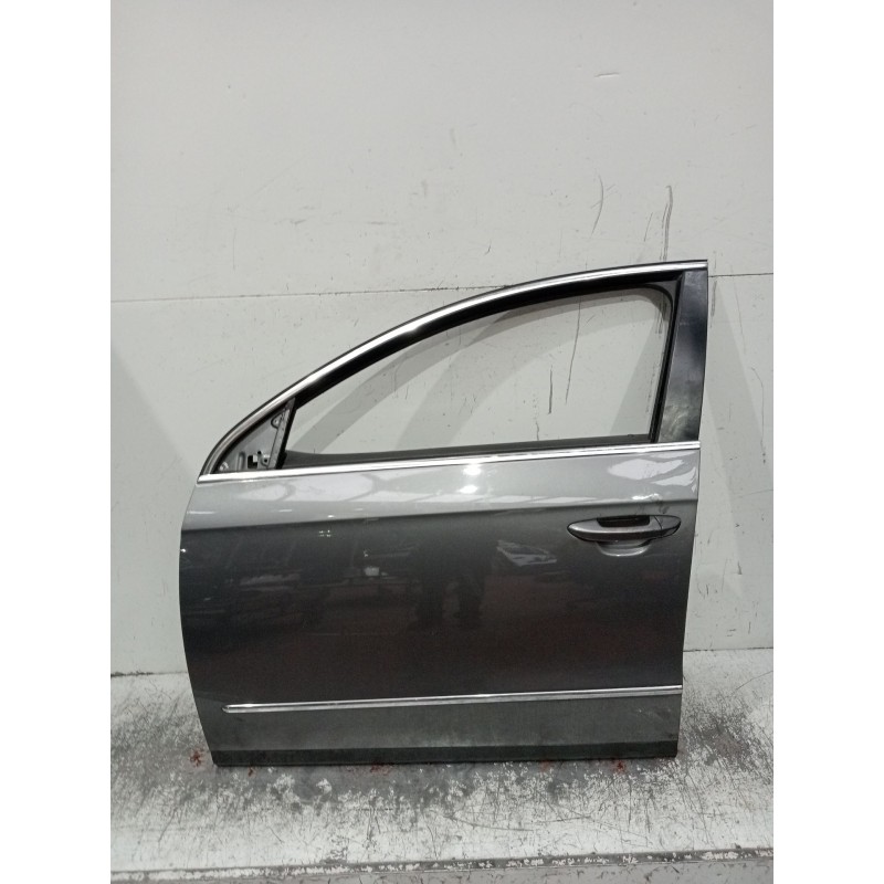 Recambio de puerta delantera izquierda para volkswagen passat b6 (3c2) 2.0 tdi 16v referencia OEM IAM  4P 