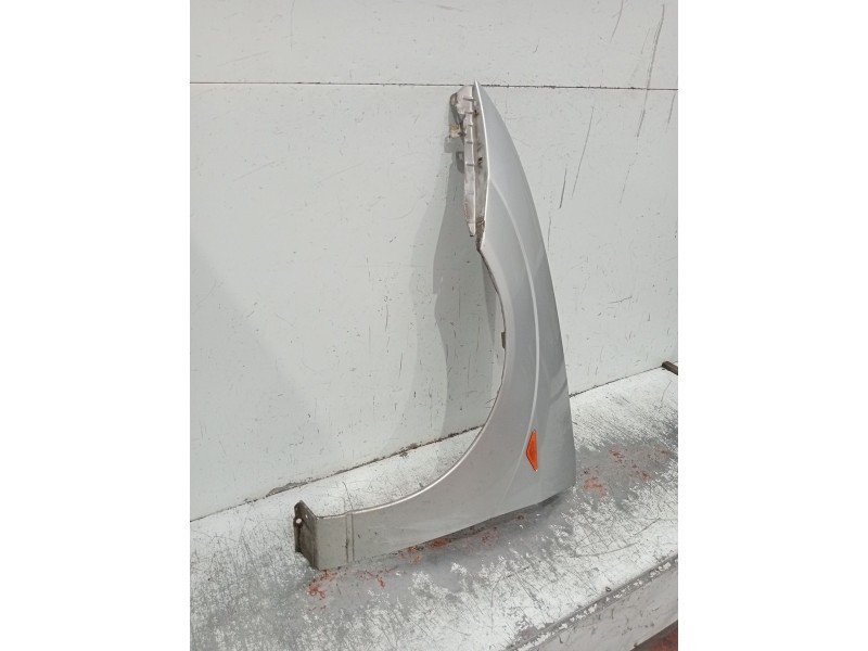 Recambio de aleta delantera izquierda para ford focus i (daw, dbw) 1.8 turbo di / tddi referencia OEM IAM   