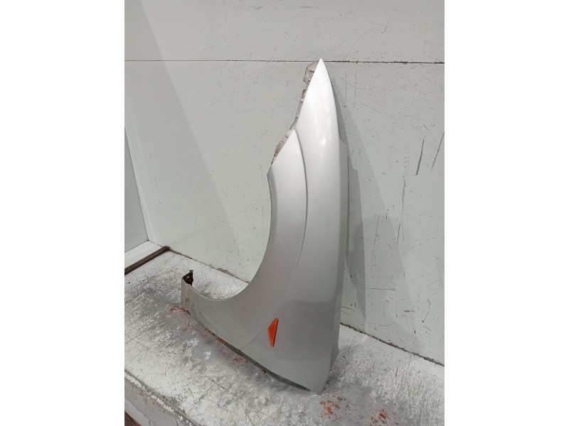 Recambio de aleta delantera izquierda para ford focus i (daw, dbw) 1.8 turbo di / tddi referencia OEM IAM   