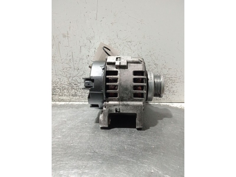 Recambio de alternador para renault clio ii (bb_, cb_) 1.5 dci (b/cb08) referencia OEM IAM 8200022774 2542470G 