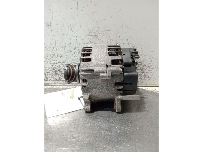 Recambio de alternador para volkswagen touran (5t1) 1.6 tdi referencia OEM IAM 03L903024L 2617865F 