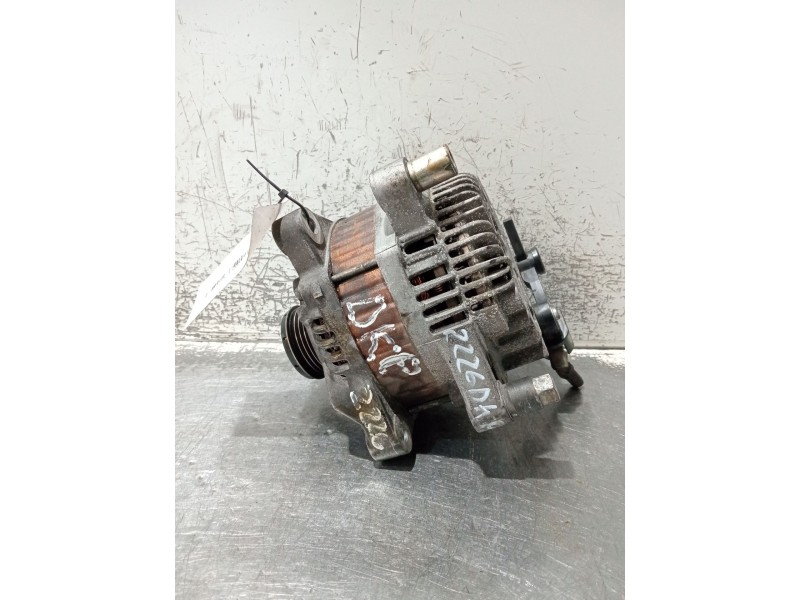 Recambio de alternador para peugeot 407 sw (6e_, 6d_) 2.0 hdi 135 referencia OEM IAM 9654752880 A004TJ0084C 