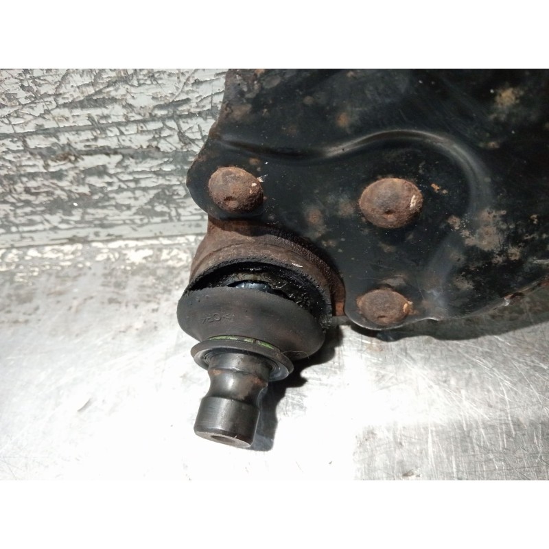 Recambio de brazo suspension inferior delantero izquierdo para ford fiesta v (jh_, jd_) 1.4 tdci referencia OEM IAM   