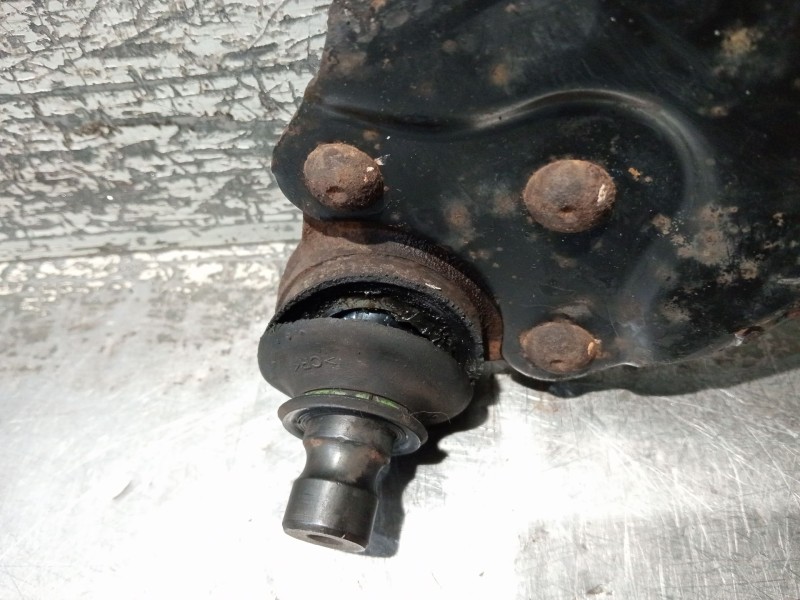 Recambio de brazo suspension inferior delantero izquierdo para ford fiesta v (jh_, jd_) 1.4 tdci referencia OEM IAM   