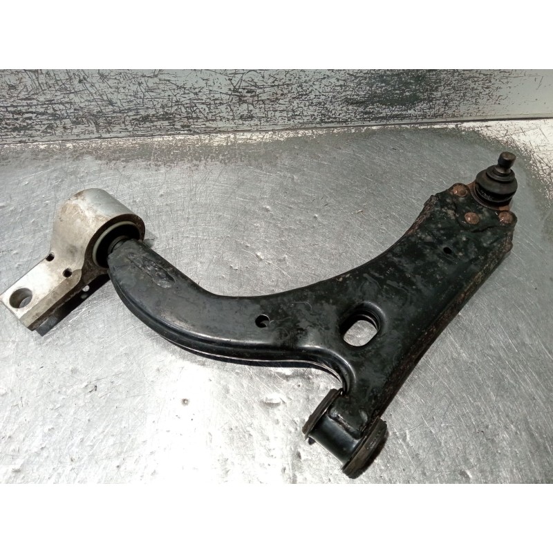Recambio de brazo suspension inferior delantero izquierdo para ford fiesta v (jh_, jd_) 1.4 tdci referencia OEM IAM   