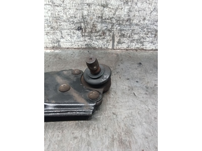 Recambio de brazo suspension inferior delantero derecho para peugeot bipper (aa_) 1.4 hdi referencia OEM IAM   