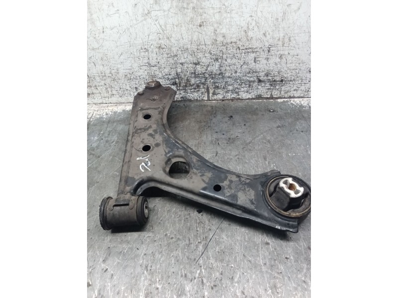 Recambio de brazo suspension inferior delantero izquierdo para peugeot bipper (aa_) 1.4 hdi referencia OEM IAM   