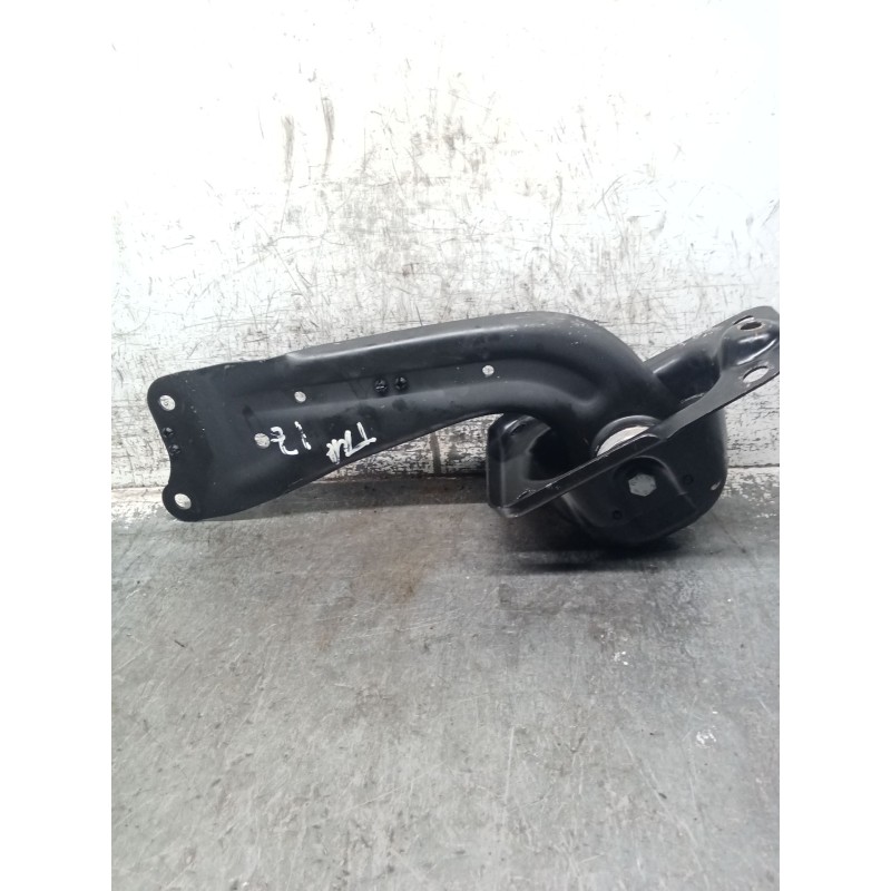 Recambio de brazo suspension inferior trasero izquierdo para volkswagen touran (5t1) 1.6 tdi referencia OEM IAM 5Q0505225  