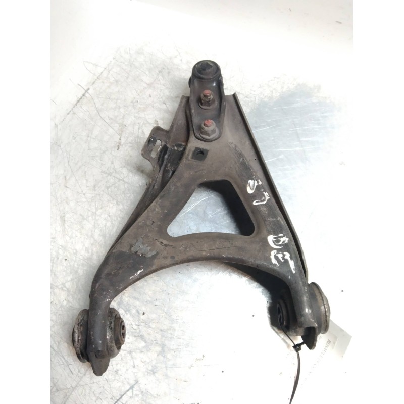 Recambio de brazo suspension inferior delantero derecho para renault 19 hatchback (b/c53) 1.4 referencia OEM IAM    Recambio de brazo suspension inferior delantero derecho para renault 19 hatchback (b/c53) 1.4 referencia OEM IAM