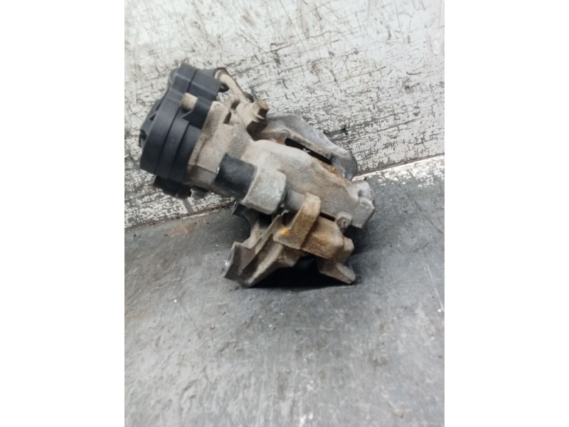 Recambio de pinza freno trasera izquierda para volkswagen touran (5t1) 1.6 tdi referencia OEM IAM 5Q0615405  