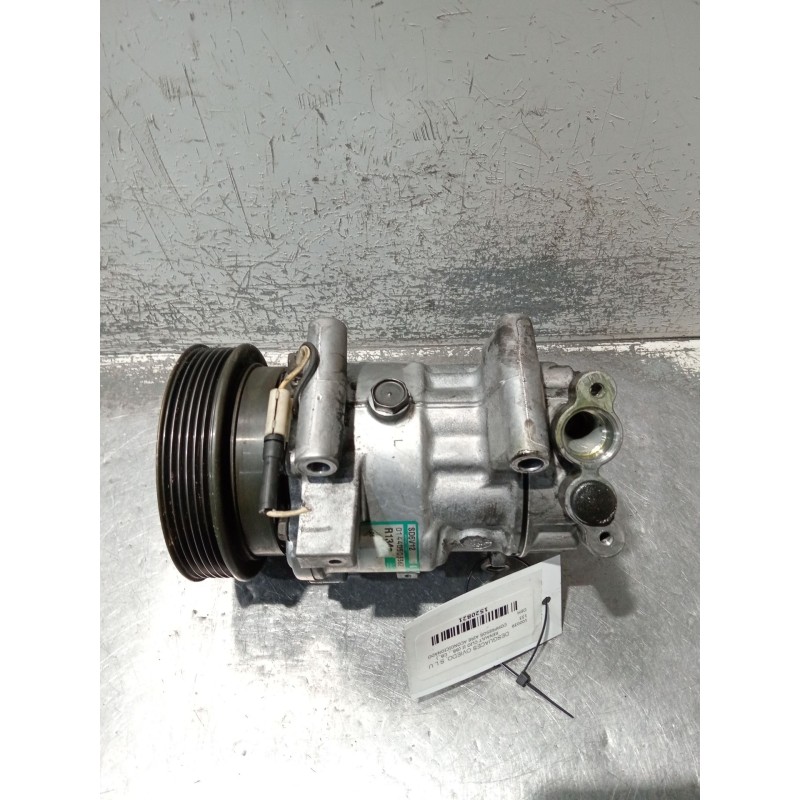 Recambio de compresor aire acondicionado para renault clio ii (bb_, cb_) 1.5 dci (b/cb08) referencia OEM IAM 8200315744  