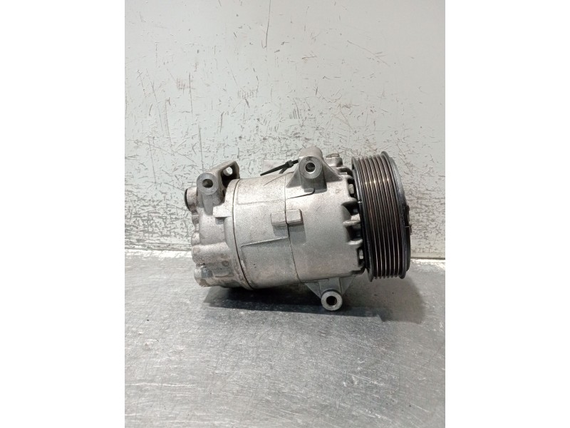 Recambio de compresor aire acondicionado para renault scénic ii (jm0/1_) 1.9 dci (jm14) referencia OEM IAM 8200940233 01140855 