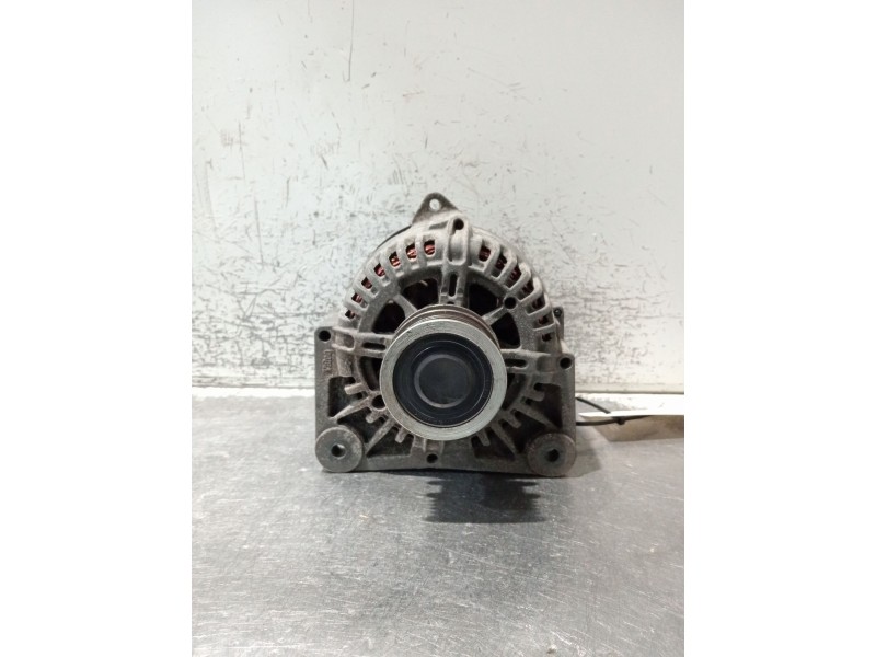 Recambio de alternador para renault megane ii sedán (lm0/1_) 1.5 dci (lm02, lm13, lm2a) referencia OEM IAM 8200100907 2542664D 