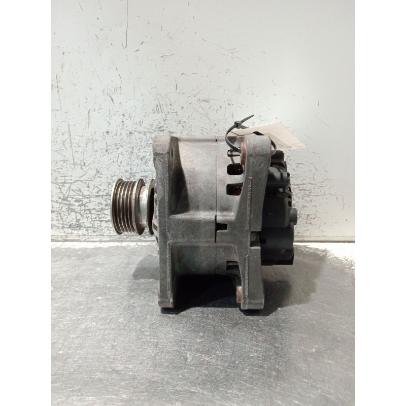 Recambio de alternador para renault megane ii sedán (lm0/1_) 1.5 dci (lm02, lm13, lm2a) referencia OEM IAM 8200100907 2542664D 