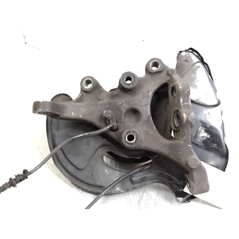 Recambio de mangueta delantera derecha para mercedes clase c (w203) berlina 320 (203.064) referencia OEM IAM   