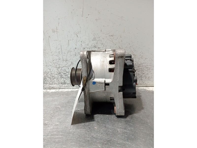 Recambio de alternador para renault scénic ii (jm0/1_) 1.9 dci (jm14) referencia OEM IAM 8200667610 2543563B 