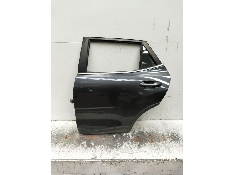 Recambio de puerta trasera izquierda para kia stonic (yb) 1.0 t-gdi referencia OEM IAM  5P 