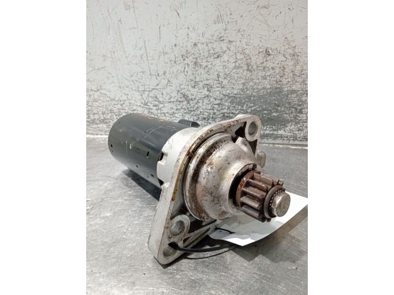 Recambio de motor arranque para volkswagen touran (5t1) 1.6 tdi referencia OEM IAM 332102  