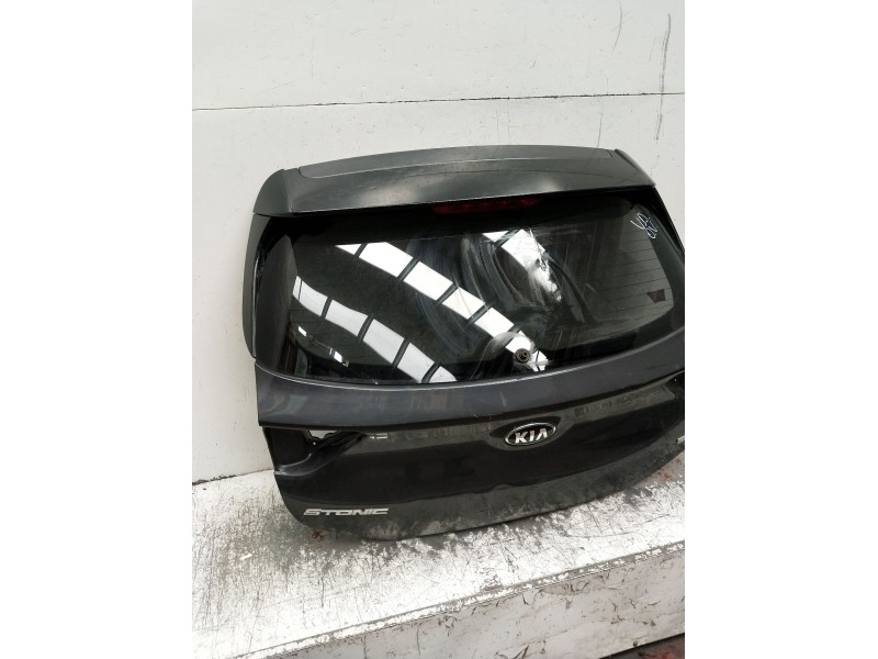 Recambio de porton trasero para kia stonic (yb) 1.0 t-gdi referencia OEM IAM  5P 