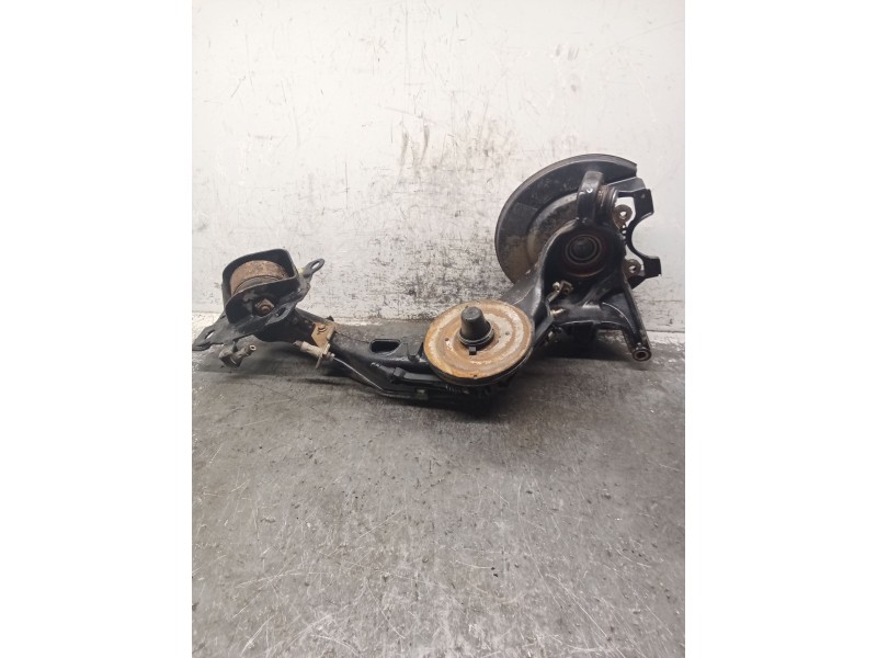 Recambio de mangueta trasera derecha para volkswagen golf iv variant (1j5) 1.9 tdi 4motion referencia OEM IAM 1J0505228F  