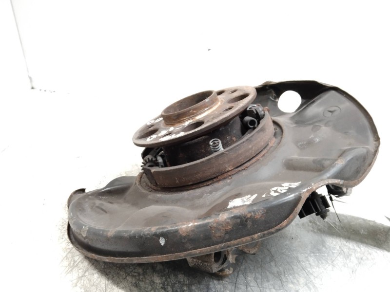 Recambio de mangueta trasera izquierda para mercedes clase c (w203) berlina 1.8 cat referencia OEM IAM   