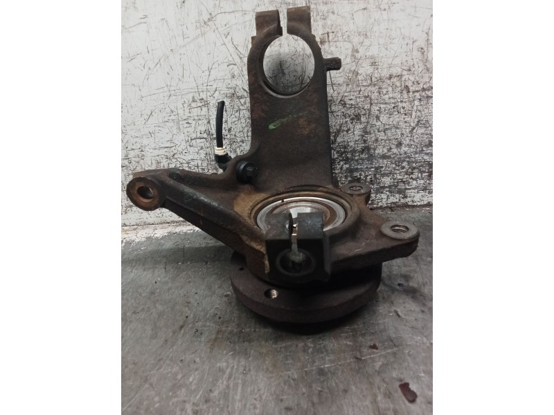 Recambio de mangueta delantera izquierda para peugeot 206 hatchback (2a/c) 2.0 hdi 90 referencia OEM IAM   