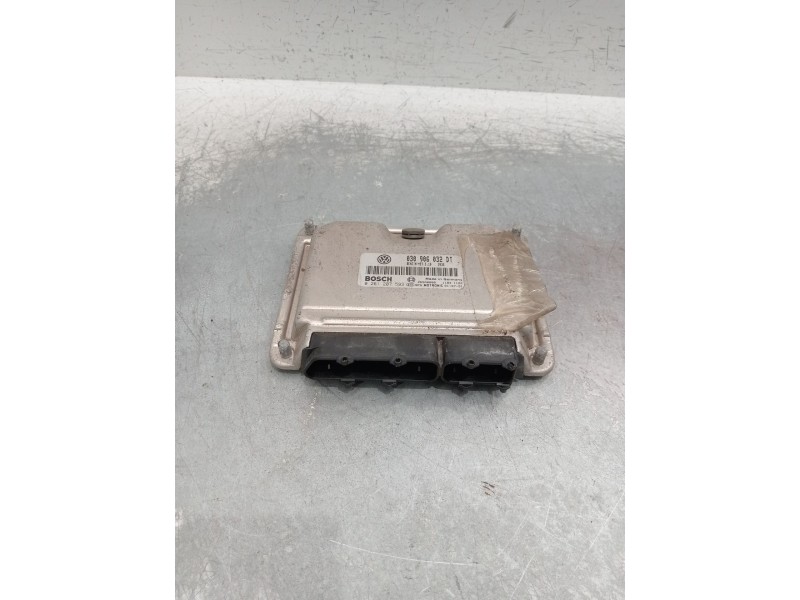 Recambio de centralita motor uce para volkswagen polo (6n2) 1.4 referencia OEM IAM 0261207593 030906032DT 