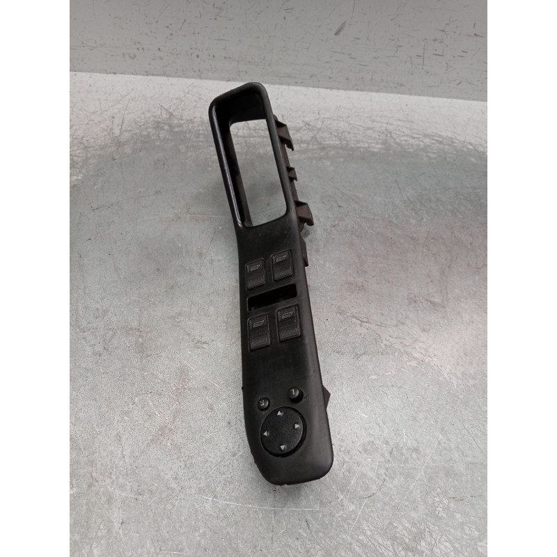 Recambio de mando elevalunas delantero izquierdo para audi 90 b3 (893, 894, 8a2) 2.3 e referencia OEM IAM 893867171G 893867171H 