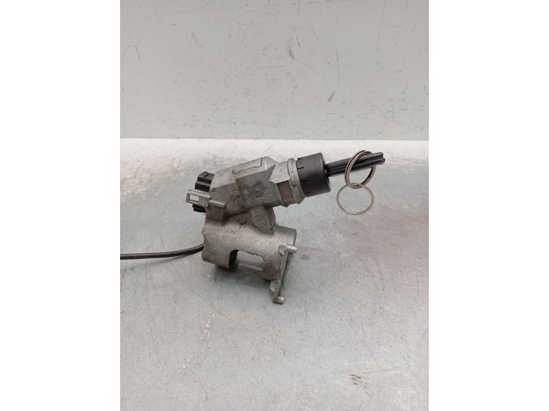 Recambio de conmutador de arranque para volkswagen polo (6n2) 1.4 referencia OEM IAM 357905851F  