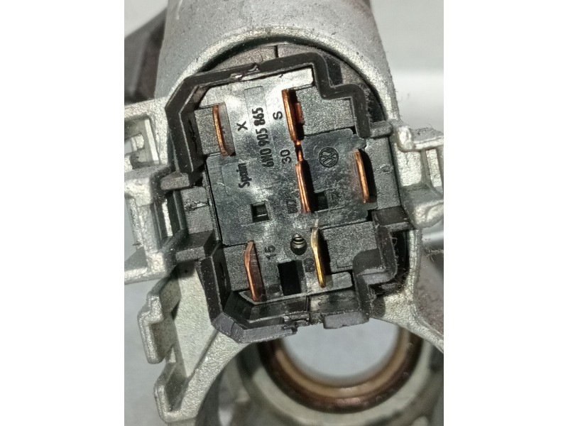 Recambio de conmutador de arranque para volkswagen polo (6n2) 1.4 referencia OEM IAM 357905851F  