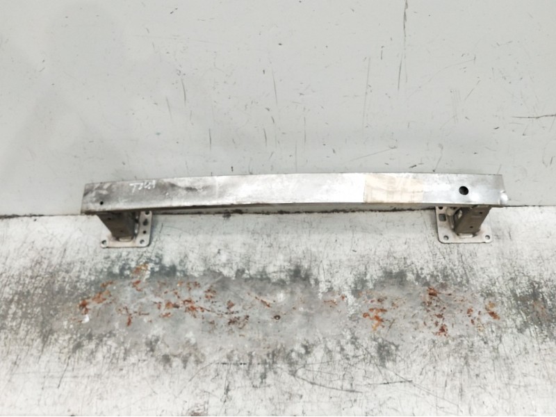 Recambio de refuerzo paragolpes trasero para peugeot 308 sw ii (lc_, lj_, lr_, lx_, l4_) 1.5 bluehdi 130 referencia OEM IAM 9677