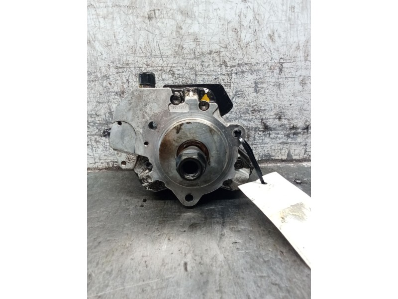 Recambio de bomba inyeccion para bmw 3 (e46) 320 d referencia OEM IAM 7788670 0445010045 BOSCH
