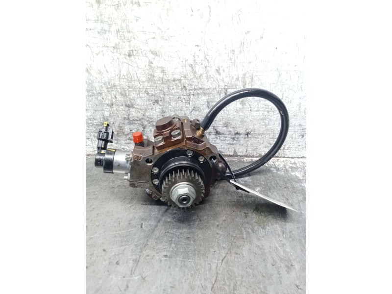 Recambio de bomba inyeccion para renault koleos i (hy_) 2.0 dci (hy0k) referencia OEM IAM 8200690744 0445010170 BOSCH
