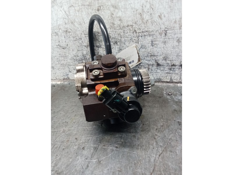 Recambio de bomba inyeccion para renault koleos i (hy_) 2.0 dci (hy0k) referencia OEM IAM 8200690744 0445010170 BOSCH