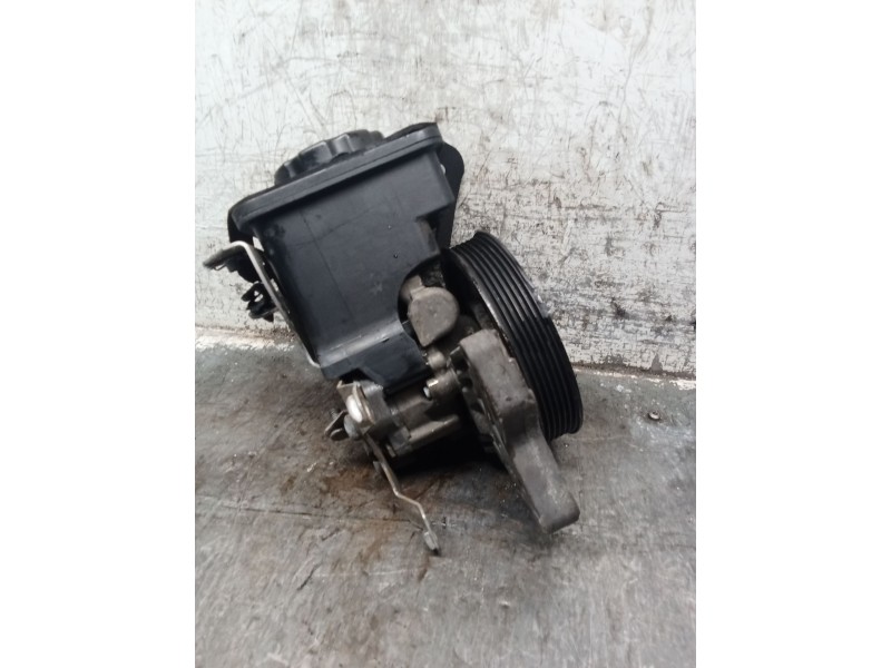Recambio de bomba direccion para bmw 3 (e46) 320 d referencia OEM IAM 6756575  