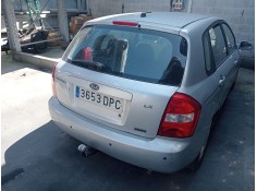 kia cerato i hatchback (ld) del año 2005 2