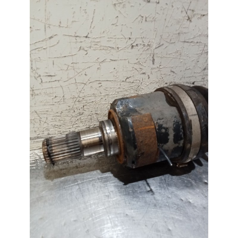 Recambio de transmision trasera derecha para kia sportage ii (je_, km_) 2.0 crdi referencia OEM IAM   