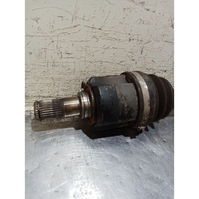 Recambio de transmision trasera izquierda para kia sportage ii (je_, km_) 2.0 crdi referencia OEM IAM   